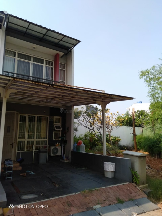 Rumah Golf Lake Residence, Cengkareng, Jakarta Barat