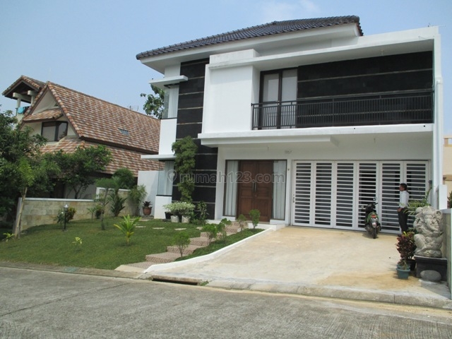 Rumah siap huni kan perhari lokasi strategis full furnis sentul city bogor, Sentul City, Bogor