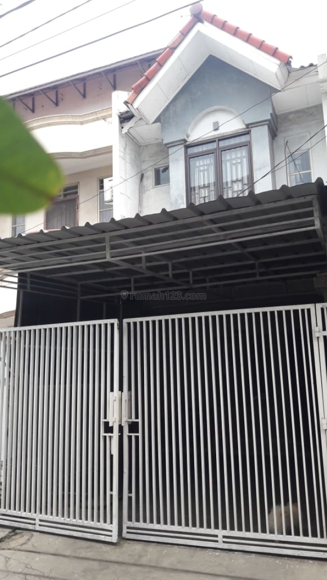 Rumah taman palem lestari, Taman Palem, Jakarta Barat