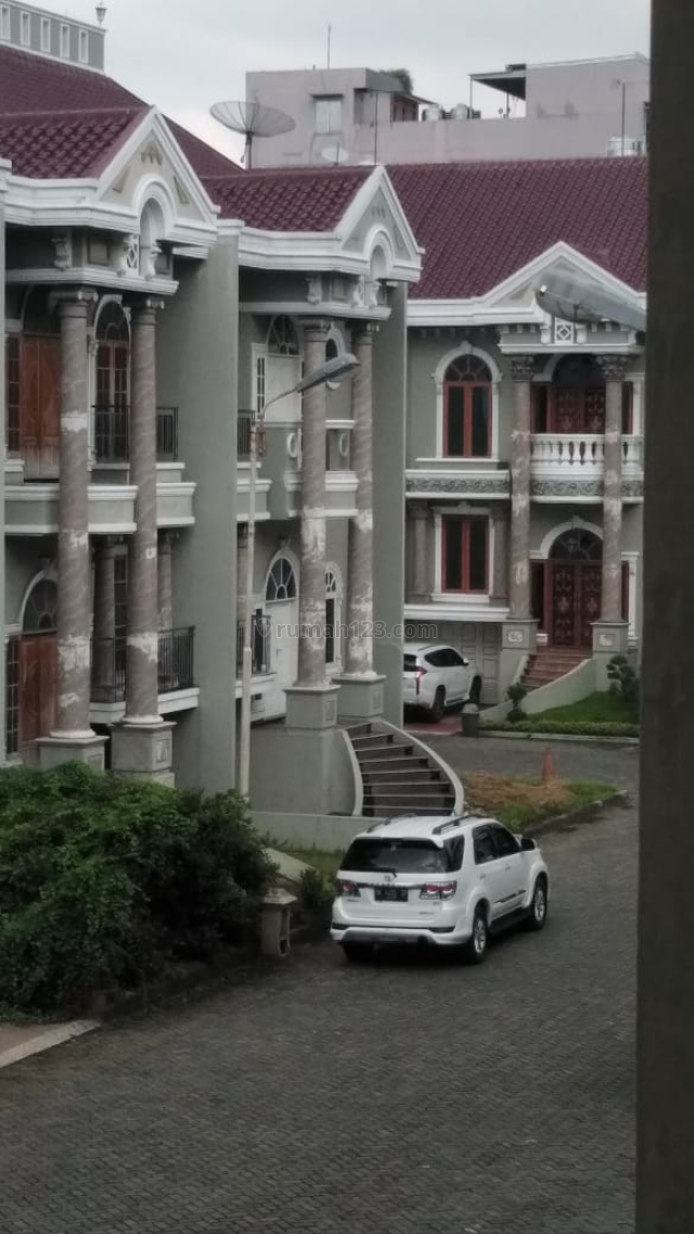 Rumah Vila Sentosa Land Jl.T. Amir Hamzah, Sei Agul, Medan (R-0202), Medan Barat, Medan