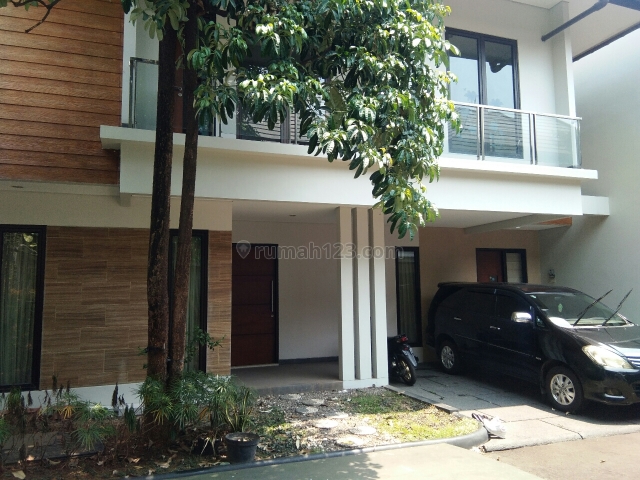 Rumah Asri dan nyaman, Jagakarsa, Jakarta Selatan