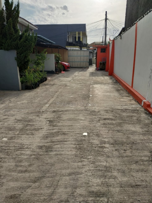 RUMAH BARU 2 LANTAI 4 KAMAR BEBAS BANJIR DI KEMANG SARI JATIBENING HUB DIAN/081386054236, Jatikarya, Bekasi