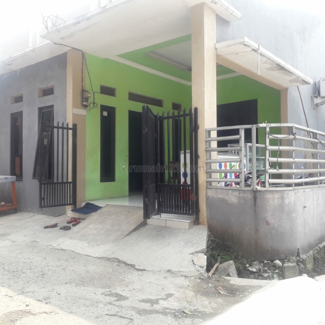 Rumah siap huni,nyaman,rapi,bersih,semi furnished,AC,dll,strategis di bunderan 4 Citra Raya, Cikupa Citra Raya, Tangerang