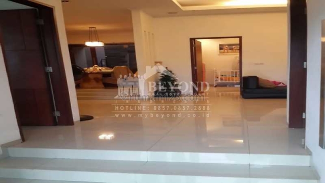 LUAR BIASA BAGUSS!! Rumah di Taman Holis Indah Bandung, Holis Cigondewah, Bandung