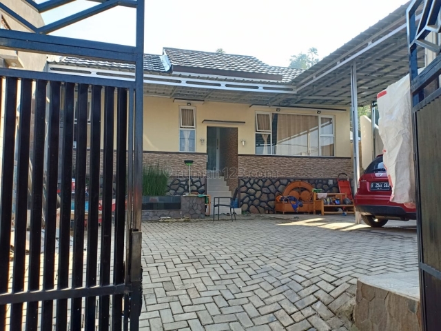 Rumah Luas dekat Caheum Bandung Timur, Cicaheum, Bandung