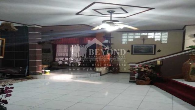 RUMAH BAGUS NYAMAN LUAS ANTAPANI BANDUNG, Antapani, Bandung