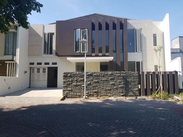 rumah Minimalis Villa Sentra Raya Citraland, Citraland, Surabaya