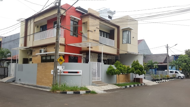 PERUMAHAN BULEVAR HIJAU B2778, Harapan Indah, Bekasi