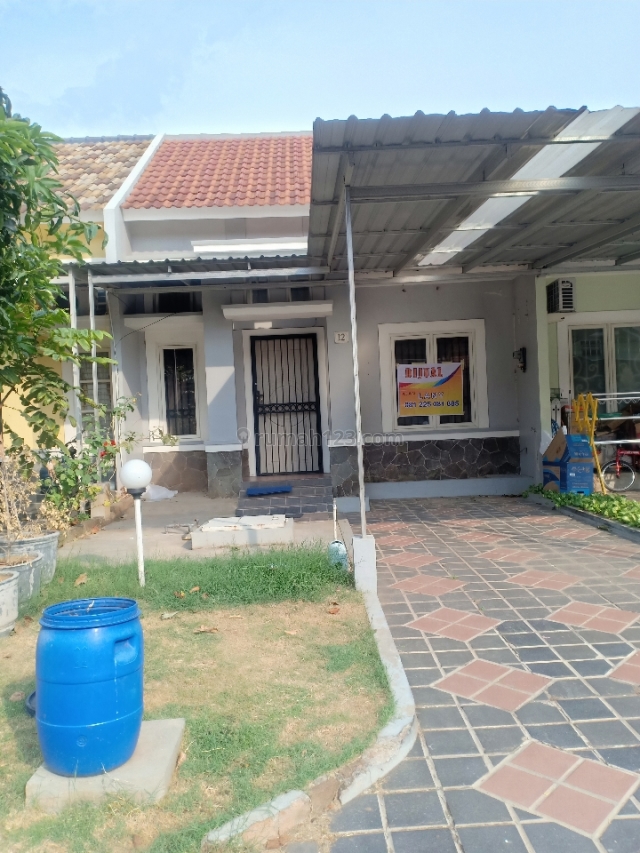 rumah cantik di Adenia Graha Padma, Semarang Barat, Semarang