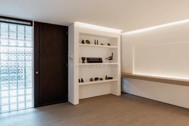 Rumah Minimalis Siap Pakai, Bagus Banget, Bandung Kota, Bandung