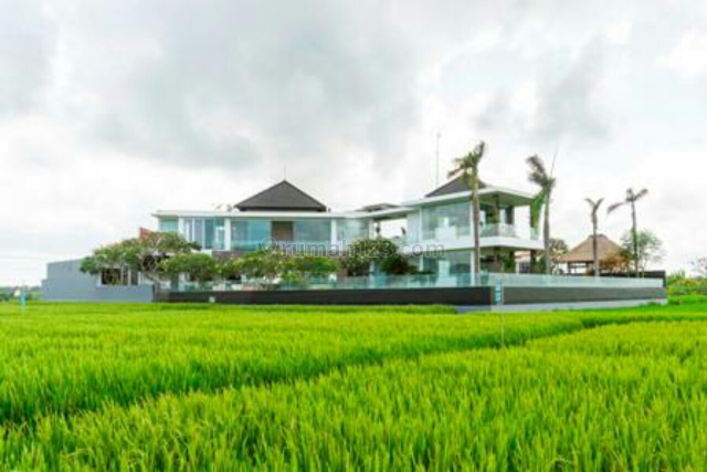 Villa luxury Modern super murah siap Huni Di pantai Mengening-cemagi, canggu Badung Bali, Cemagi, Badung