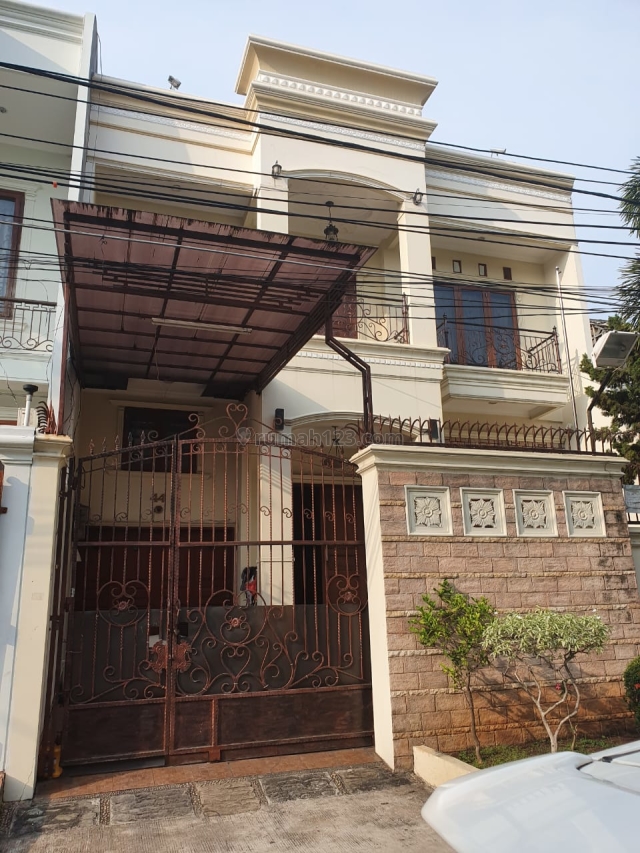 Rumah Siap Huni di Pluit Murni Jakarta Utara, Pluit, Jakarta Utara