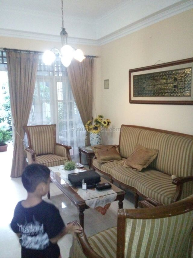 Rumah Di Komplek Depkes Caman Jati Bening , Arjuna, Bekasi
