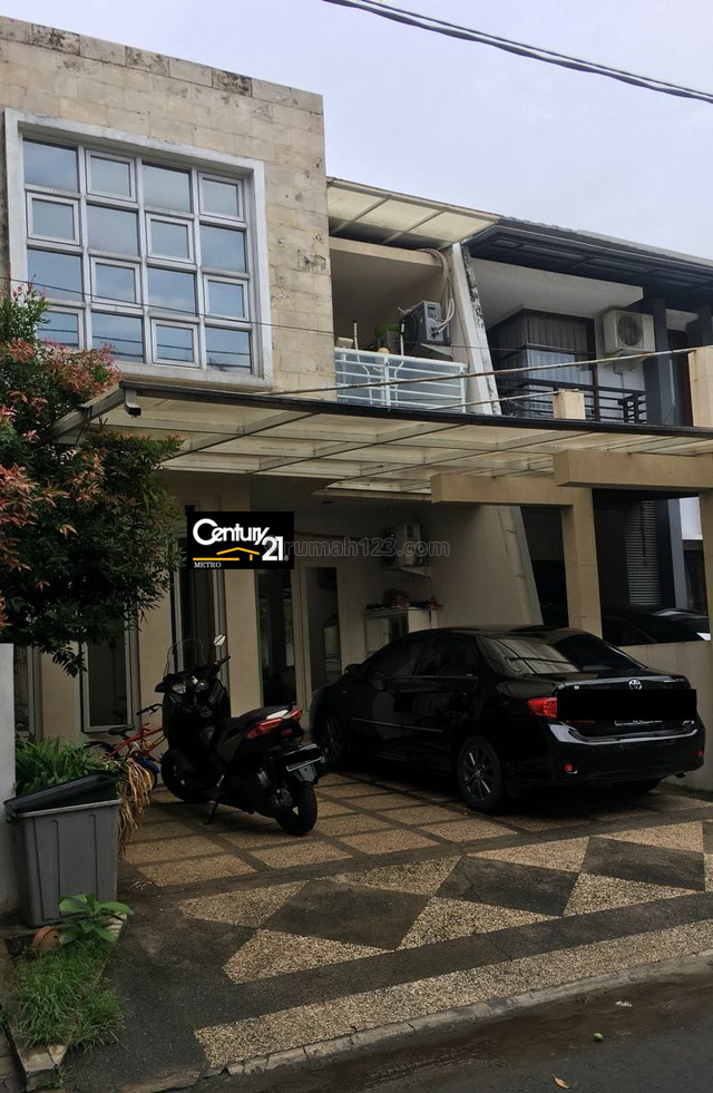 Rumah di Perumahan Citra Gran Cibubur, Bekasi, Jatikarya, Bekasi