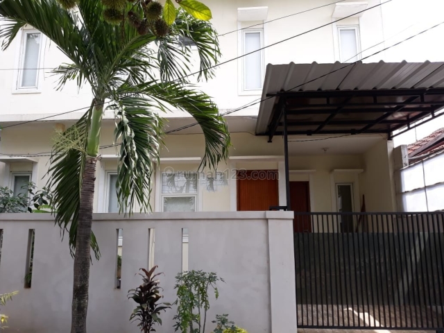 Rumah bagus 2 lantai di Pondok Cabe, Pondok Cabe, Tangerang