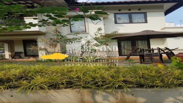 RUMAH CANTIK BIKIN TERPIKAT DI KOTA BARU PARAHYANGAN BANDUNG, Kota Baru Parahyangan, Bandung