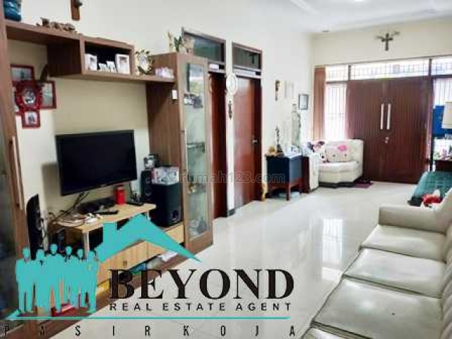 PENAWARAN KEREN! RUMAH CANTIK ELITE DI BATUNUNGGAL BANDUNG, Batununggal, Bandung