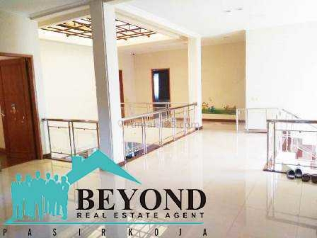 RUMAH MEGAH EXTRA NYAMAN DI AREA PASTEUR BANDUNG, Pasteur, Bandung