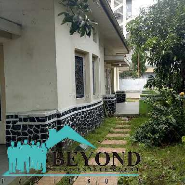 SUPER STRATEGIS! RUMAH DITENGAH KOTA SIAP NEGO! MANGGA, RIAU BANDUNG, Riau, Bandung