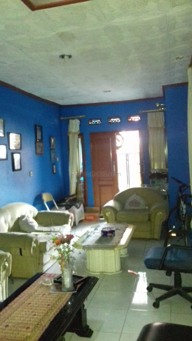 Rumah bagus keren siap huni dan harga nego di Area Cihanjuang Parongpong Bandung Barat, Parongpong, Bandung