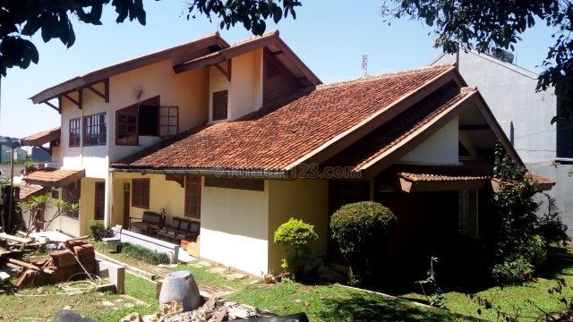 Rumah bagus keren siap huni dan harga nego di Area Sarijadi Bandung, Sarijadi, Bandung