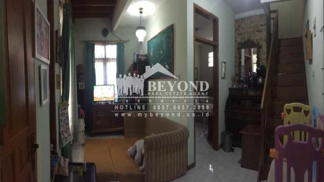 Rumah Bagus Nyaman Area Arcamanik Terjun Bebas, Arcamanik, Bandung