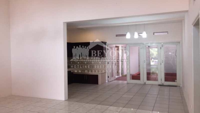 SEMI FURNISH RUMAH IDAMAN DI KOTA BARU PARAHYANGAN BANDUNG, Kota Baru Parahyangan, Bandung