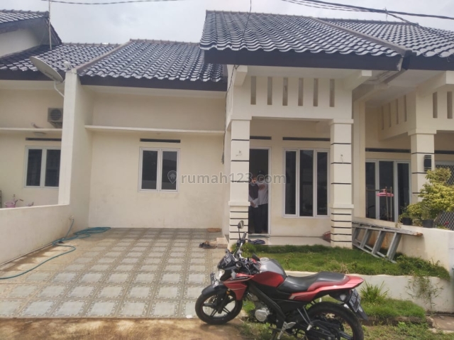 Rumah Modern Minimalis,Murah,Strategis Dekat 2 Akses Tol Cijago Dan Cimanggis,Dan Dekat Stasiun Pondok Cina,Di Pekapuran Kota Depok, Cisalak, Depok