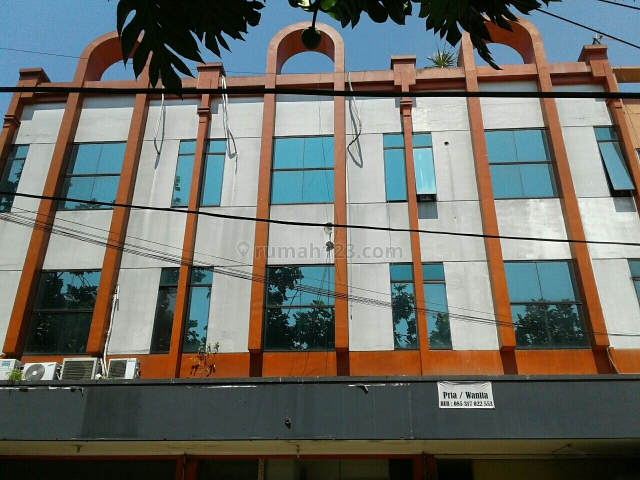 ruko,cocok jg utk kantor, Surya Sumantri, Bandung
