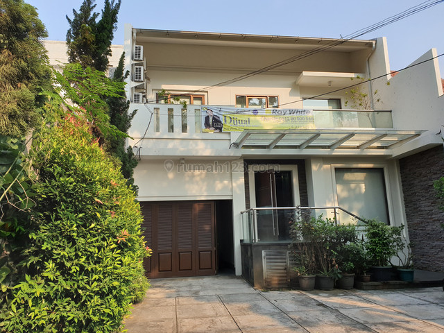 Rumah Cokro Menteng Lux Siap Huni Segera Harga "Corona" Semua Penawaran dipertimbangkan, Menteng, Jakarta Pusat