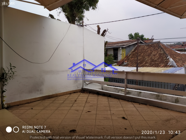 RUMAH DI PUNGKUR BANDUNG PUSAT TIDAK BANJIR, AKSES JALAN MASUK MOBIL, COCOK UNTUK KOS-KOSAN, Pungkur, Bandung