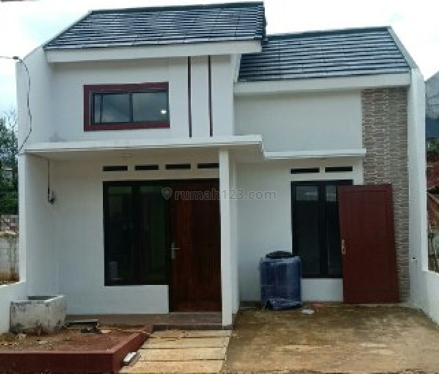 Cluster Ready Stock. DP 0%,lokasi 10 menit Dekat Stasiun Depok, Pancoran Mas, Depok