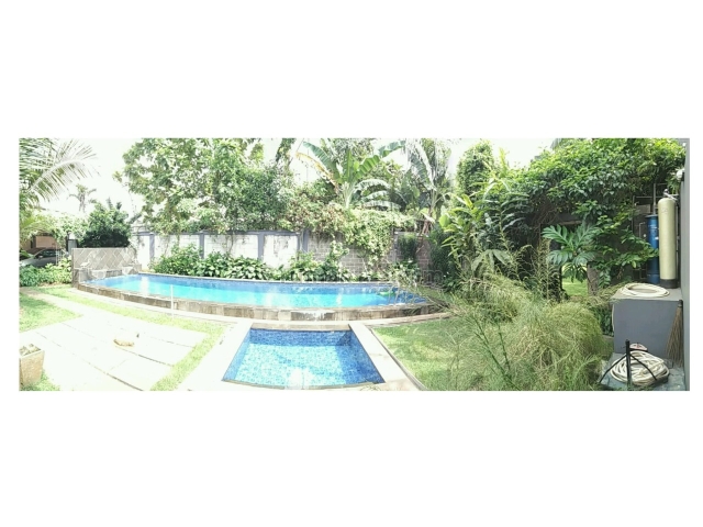 Rumah Mewah 2 lantai tanah luas dg Swimming pool di Bintaro Jaya sektor 9(J:18,5 M), Bintaro, Tangerang Selatan