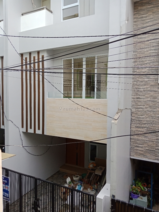 rumah baru bagus, Tanjung Duren, Jakarta Barat