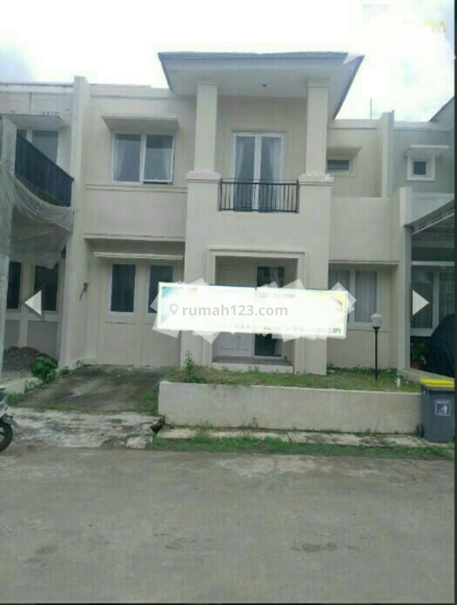 Rumah 2 Lt Minimalis Dekat Gerbang Tol Jatiwarna Di Jatiwarna Bekasi, Jatiwarna, Bekasi