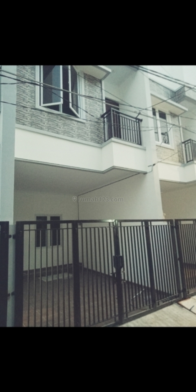 rumah baru minimalis, Tanjung Duren, Jakarta Barat