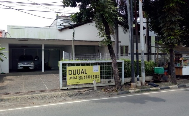 Rumah Hitung Tanah, di Kebayoran Baru, Jakarta Selatan, harga NEGO, Kebayoran Baru, Jakarta Selatan
