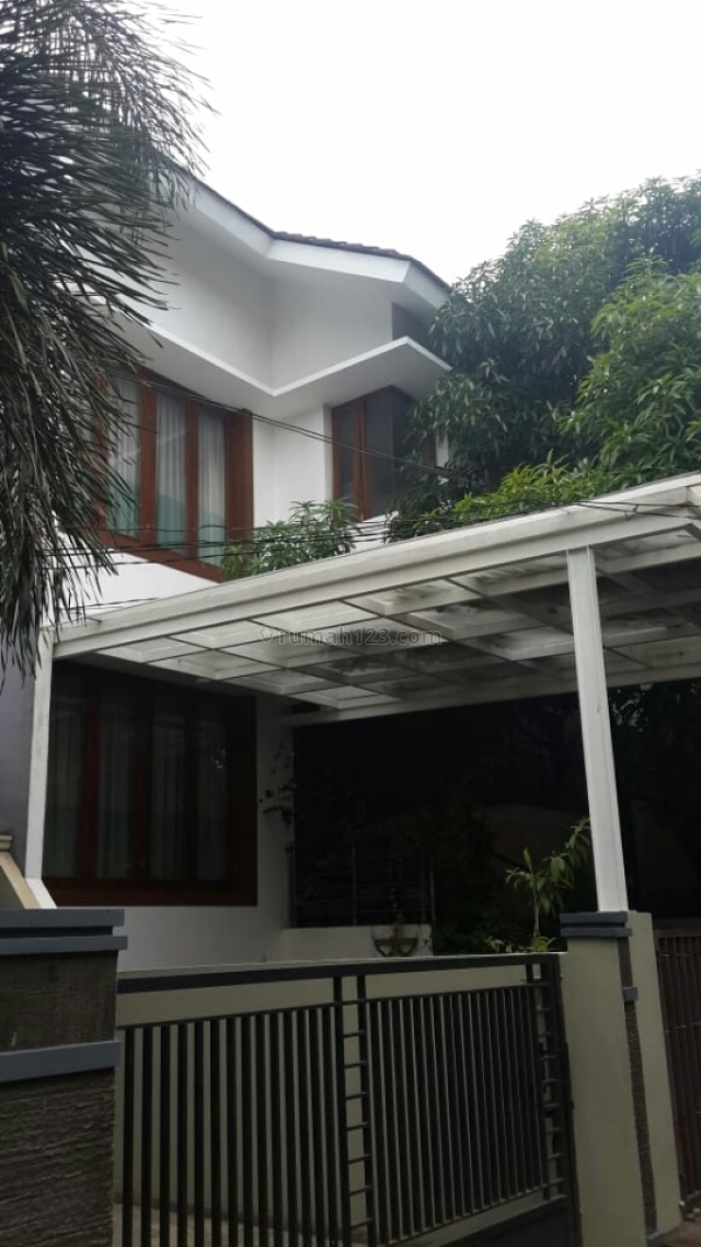 Rumah siap huni dekat Stasiun MRT Cipete, Cipete, Jakarta Selatan