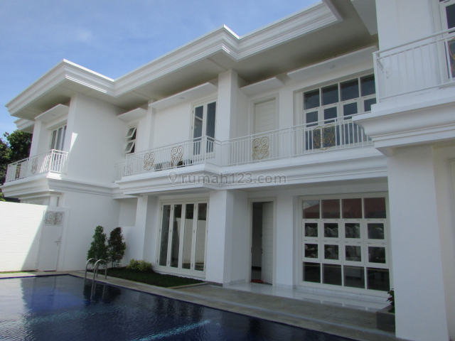 Rumah 2 Lantai TURUN HARGA Model Mediterania dengan Pool di Pejaten Indah, Pasar Minggu, Jakarta Selatan, Pejaten, Jakarta Selatan