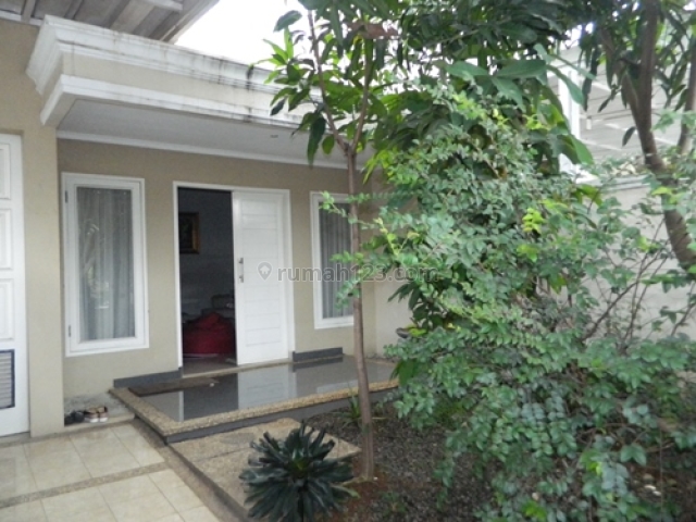 Rumah Cantik dan Minimalis Hanya 2 Km Dari Transmart Cilandak, Jagakarsa, Jakarta Selatan