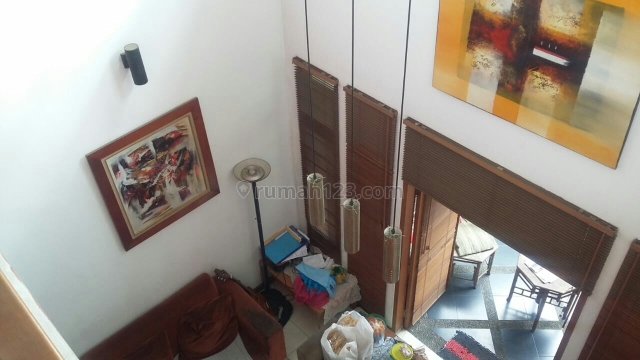 Rumah bebas banjir di Bintaro Sektor 3, Bintaro, Jakarta Selatan