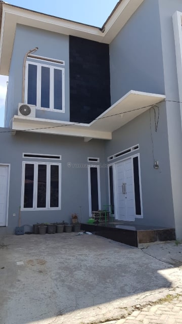 Rumah Modern Sisa 1 Unit Indent 2 Lantai di Baruga - Naswa Residence, Baruga, Kendari