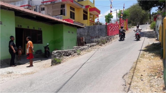Rumah, SHM, Lokasi JL. Haomeni RT 003 RW 006 (Belakang Asuransi Bumi Putera) Kel Naikoten Kec Kota Raja Kota Kupang, Kupang Tengah, Kupang
