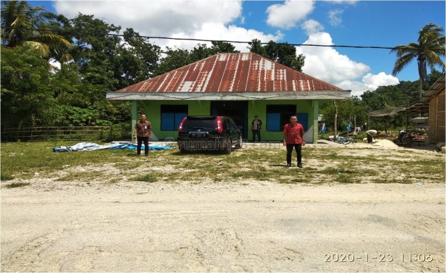 Rumah, SHM, Lokasi Jl. Omba Rade, Wewewa Timur, Sumba Barat Daya