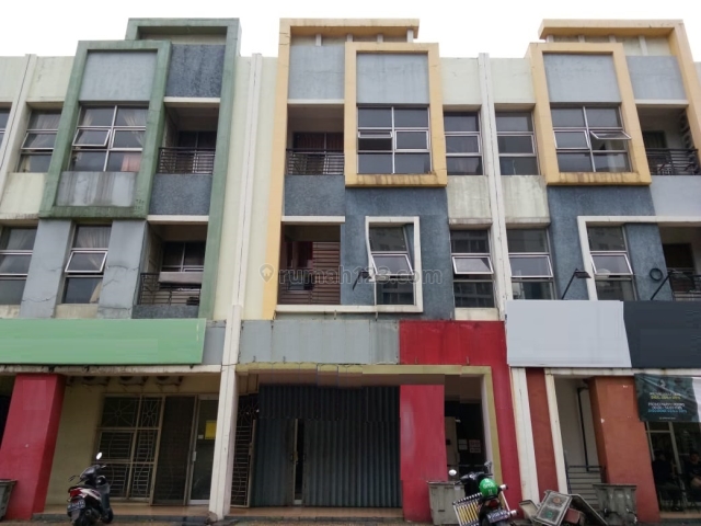 Rumah Kost Cantik Dan Termurah Di Ruko Newton Dekat UMN 3 Lantai HGB, Gading Serpong Cluster IL Rosa, Tangerang
