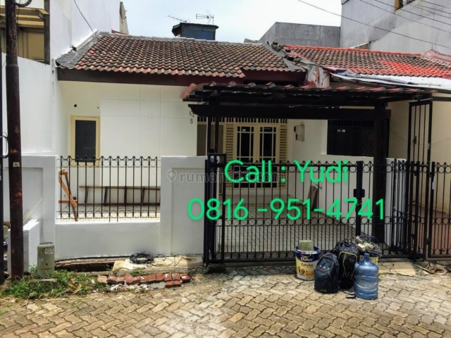 Rumah 1¼ lantai, min. 2 tahun, Kebon Jeruk, Jakarta Barat