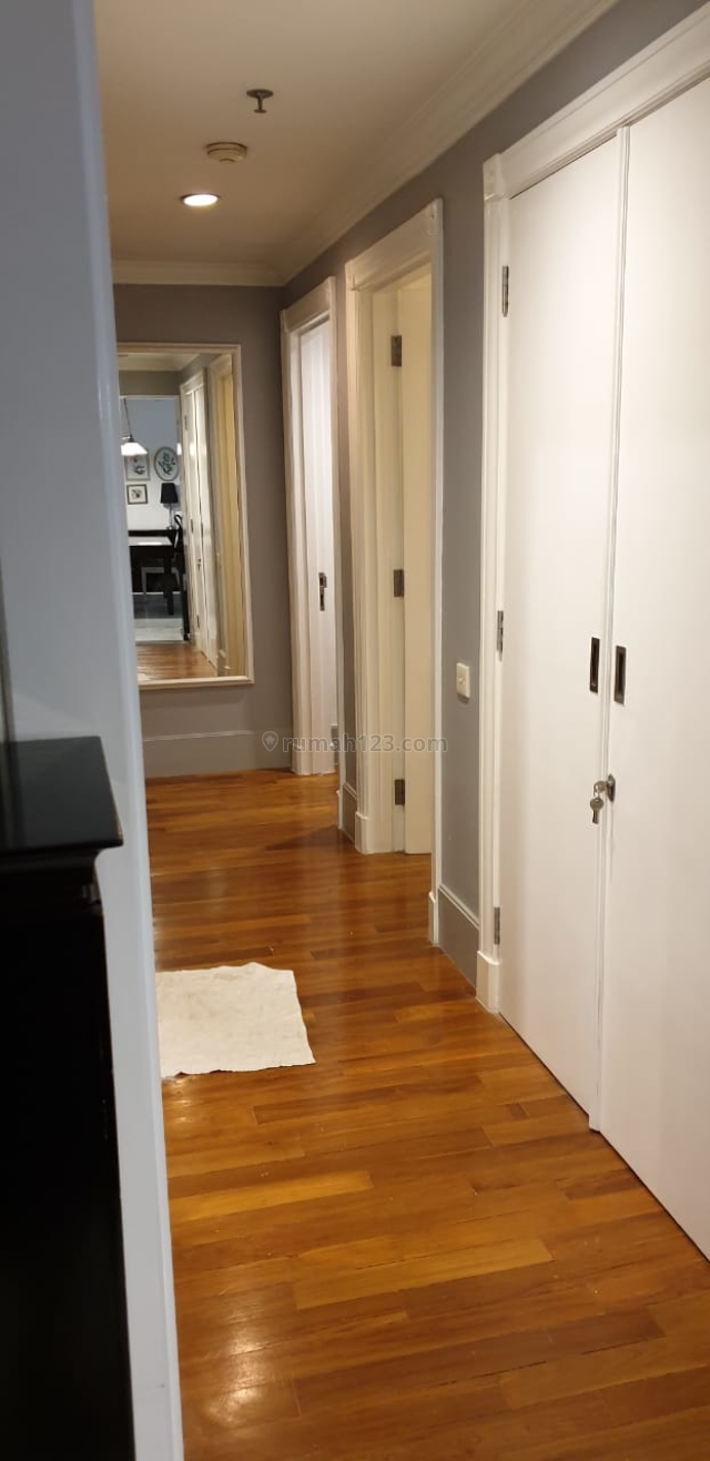 Rumah Menteng Executive 2 BR, Menteng, Jakarta Pusat