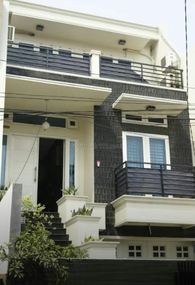 Kelapa Gading Rumah Cantik 3 Lantai di Jakarta Utara, Kelapa Gading, Jakarta Utara