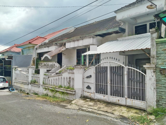 Rumah Luas dan Murah Area Suhat, Kamar Banyak, Cocok Untuk Usaha Kost, Soekarno Hatta, Malang