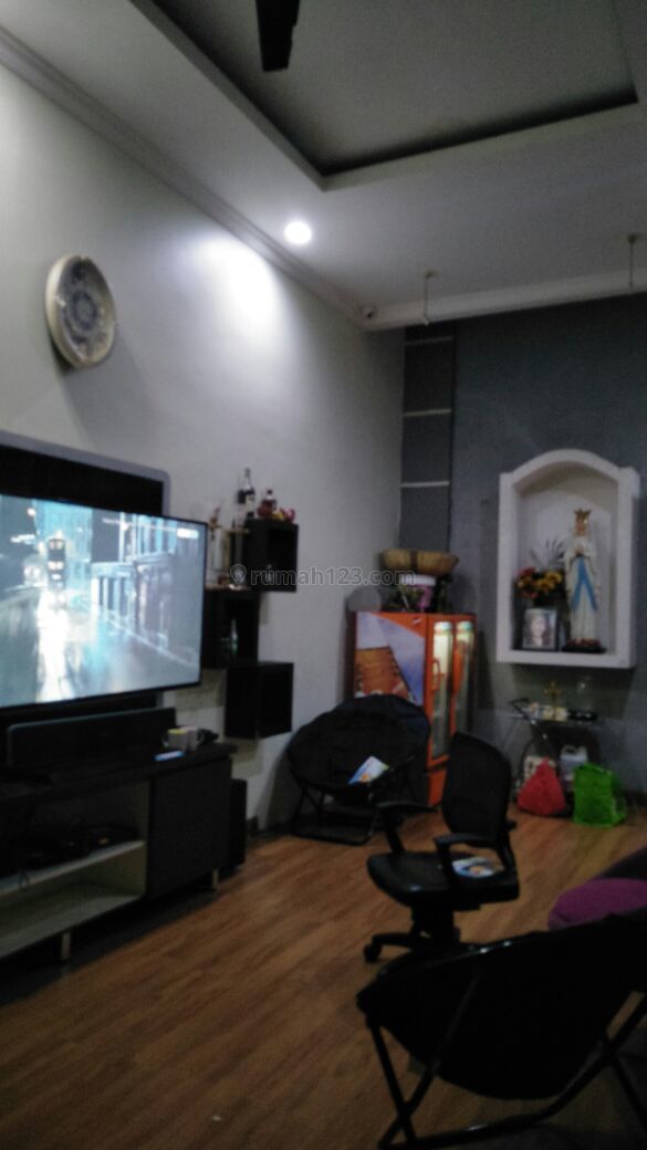 rumah 3 lantai sudah renovasi di sunter bisma jakarta utara, Sunter, Jakarta Utara